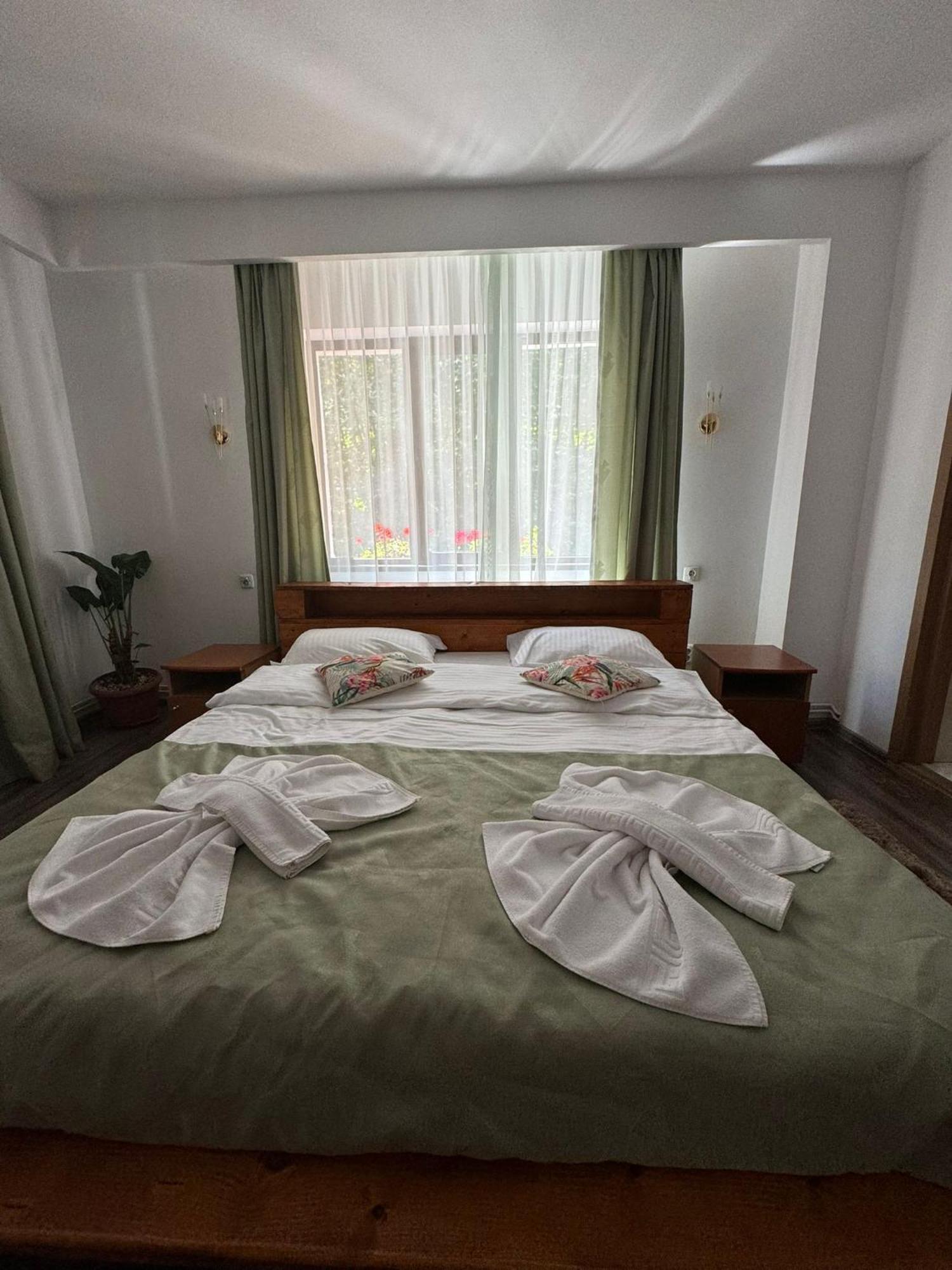 Bucura Sinaia Hotel Kültér fotó